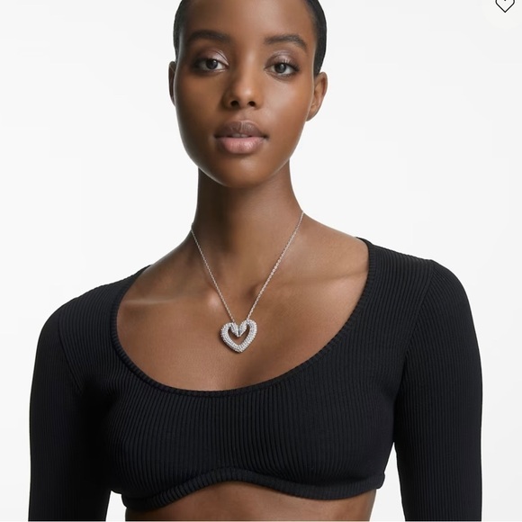 Swarovski Jewelry - Swarovski Una Pendant Silver Color